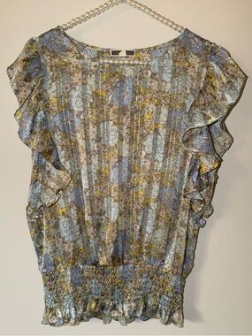 Pleione Metallic Floral Ruffle Blouse in size medium - so romantic and pretty